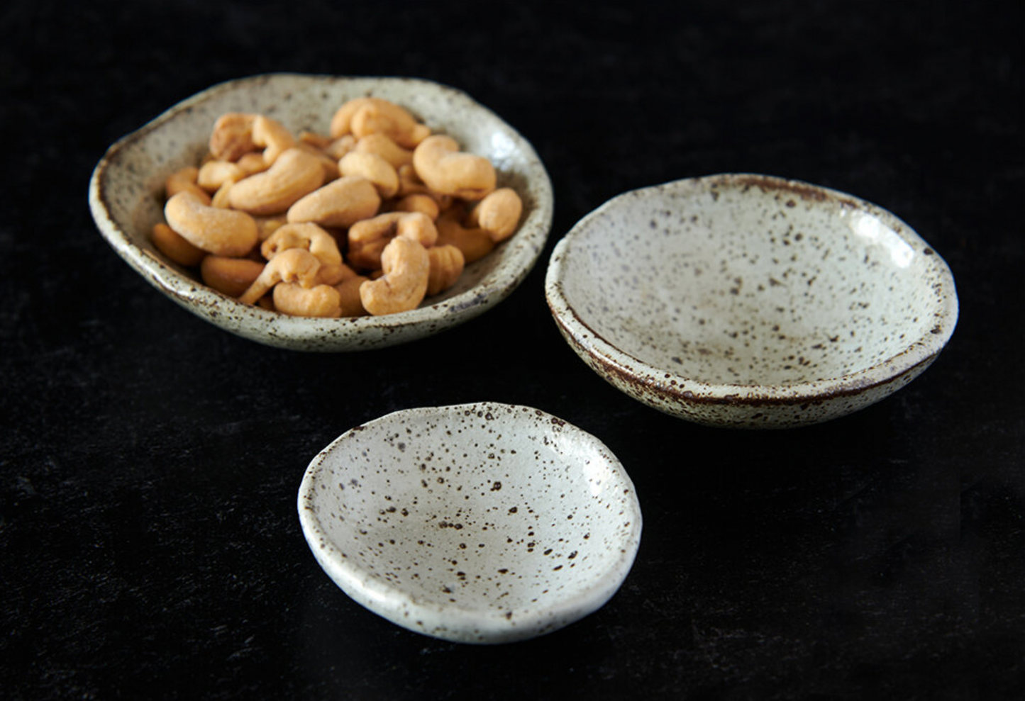 Small Nesting Bowl Set